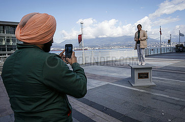 Canada-Vancouver-Int'l Damen Day-Interaktive Kunststück-stück-leere Statue-Basis