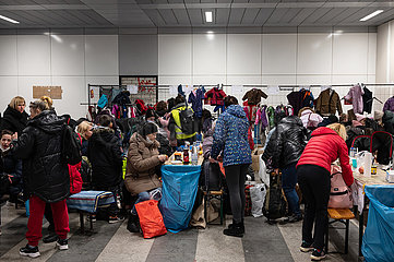 Berlin  Deutschland  Anlaufstelle fuer Fluechtlinge aus der Ukraine nach ihrer Ankunft am Berliner Hauptbahnhof