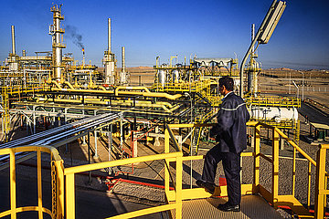 Algeria. Province of Ouargla. Sonatrach plant (Algerian oil and gas company) in the Algerian Sahara. Sonatrach is the first company in Africa