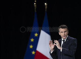 Frankreich-Aubervillier-Macron-Re-Wahl-Manifest