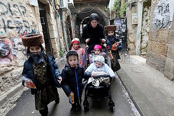 Midest-Jerusalem-Purim-Feier