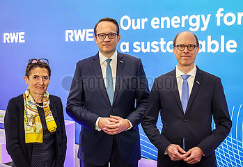 RWE  Bilanzpressekonferenz  Essen  Nordrhein-Westfalen  Deutschland  Europa