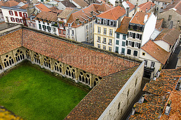 France. Pyrenees Atlantiques (64) Basque country. Bayonne. Viewpoint from south tower of the cathedral. The cloister