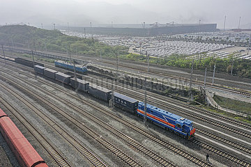 China-Chongqing-New Int'l Land-See-Güterzug (CN)