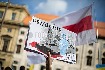 Nach dem Massaker von Bucha: Tausend demonstrieren in München