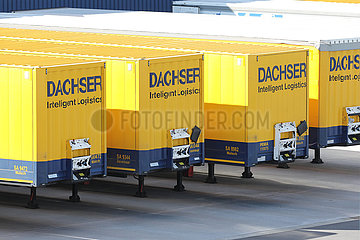 Berlin  Deutschland  Container des Logistikunternehmens Dachser