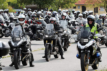 Lohmen  Deutschland  Motorradfahrer