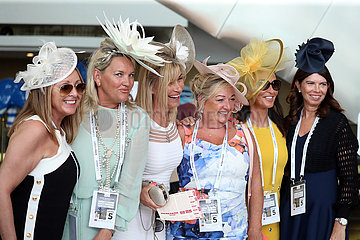 Dubai  Fashion  Women with hats at the racecourse