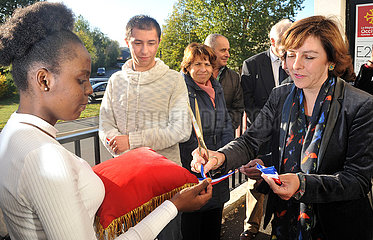 FRANCE. AVEYRON (12) RODEZ. CAROLE DELGA  SOCIALIST PRESIDENT OF THE OCCITANY REGION  INAUGURATION OF THE SECOND CHANCE SCHOOL. INSERTION SYSTEM TO SUPPORT YOUNG PEOPLE AGED 16 TO 30