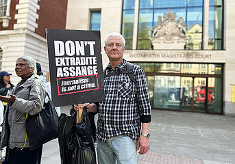 Großbritannien-London-Court-Wikileaks-Assange-ExtraDition