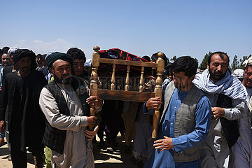 Afghanistan-Mazar-I-Sharif-Blast-Opfer-Begräbnis