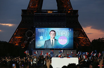 Xinhua Schlagzeilen: Macron wurde als französischer Präsident in der inländischen  internationalen Unsicherheit wiedergewählt