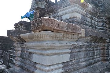 Cambodia-Siem Reap-Angkor-Wat-Restoration