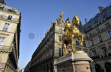FRANKREICH. Paris (75) 1. Bezirk. Platzieren Sie Des Pyramides. Joane d'Arc Statue  sie versuchte 1430  Paris der britischen Präsenz zu befreien