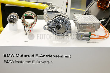 Berlin  Deutschland - Herstellung des Elektrorollers CE 04 im BMW Motorrad Werk Spandau.