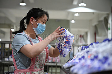 China-Fujian-Jinjiang-Kleidung & Schuhe Hersteller (CN)