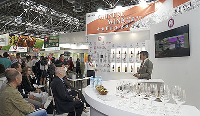 China-Ningxia-Wine-Germany-Dusseldorf-Prowein 2022 (CN)