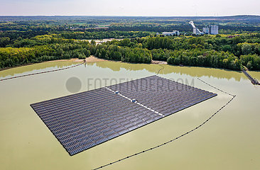 Deutschlands groesster schwimmender Solarpark  Haltern am See  Nordrhein-Westfalen  Deutschland