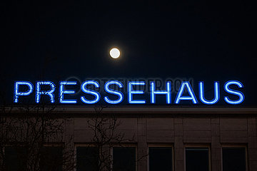 Deutschland  Bremen - Pressehaus  Sitz der lokalen Tageszeitung Weser Kurier