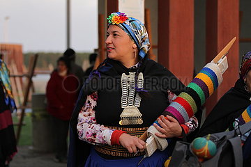 Chilearaucania-Mapuche-Weave