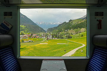 Schweiz-Welt Heritage-Rhaetian Railway-Albula-Bernina