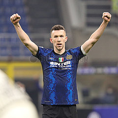 FILE: Ivan Perisic to leave Inter and join Tottenham