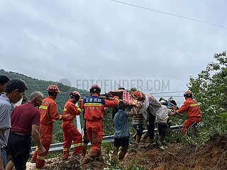 China-Guangxi-Beiliu-Landslides-Tod (CN)