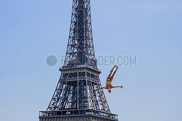 France. Paris (75) (16th arrdt.) From quai Debilly  right bank of the Seine  opposite the Eiffel Tower  Red Bull Cliff Diving (high-flying diving competition - 27m for men  and 21m for women)   stopover in Paris  June 17 and 18  2022