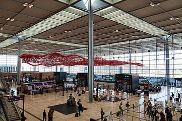 Berlin  Deutschland  Innenaufnahme Terminal 1 des Flughafen Berlin-Brandenburg International BER