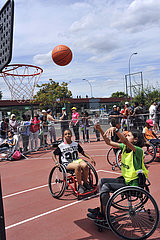 FRANCE. SEINE-SAINT-DENIS (93) SAINT-DENIS. STADE DE FRANCE. JUNE 26  2022. ON OLYMPIC DAY 2022  TO UNDERSTAND DISABILITY  TEENAGERS PLAY BASKETBALL IN WHEELCHAIRS