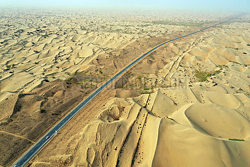 China-Xinjiang-Taklimakan Desert-New Highway (CN)