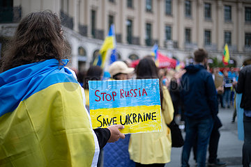 Arm Ukraine Now: Kundgebung in München