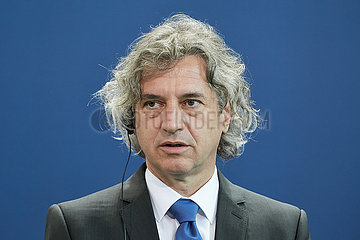 Berlin  Deutschland - Der slowenische Ministerpraesident Robert Golob bei einer Pressekonferenz im Kanzleramt.