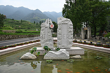 (Zhejiangpictorial) China-Zhejiang-Qingtian-Rice-Fish-Co-Kultursystem (CN)