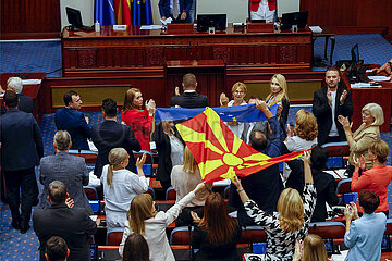 North Macedonia-Parliament-EU-Stimmen