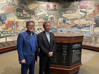 US-detroit-automotive Hall of Fame-First Chinese Unterneur