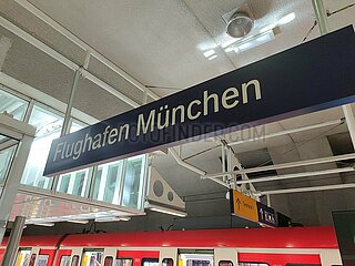 Bahnhof Flughafen Muenchen