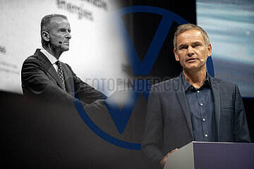 Oliver Blume übernimmt VW-Spitze von Herbert Diess