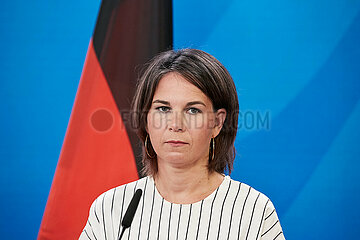 Berlin  Deutschland - Bundesaussenministerin Annalena Baerbock bei einer Pressekonferenz im Aussenministerium.