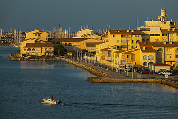 Frankreich  Aude (11)  Port Leucate  Trauquet Quay und Marina