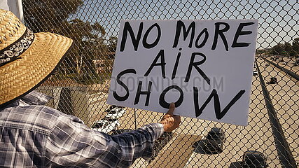US-kalifornien-Veteran-Protest-Air-Show