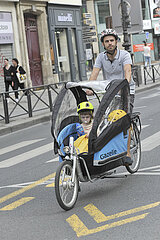 FRANKREICH. Paris (75) Pariser auf Fahrrädern tagsüber ohne Auto (19. September 2021)