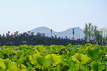 CHINA-ZHEJIANG-HANGZHOU-WEST LAKE-NATIONAL DAY HOLIDAY (CN)