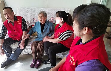 China-Shanxi-ältere leere Nester-freiwillige Dienstleistung (CN)