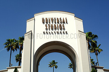 VEREINIGTE STAATEN VON AMERIKA. Kalifornien. Los Angeles. Hollywood. Jedes Jahr begrüßen die Universal Studios 5 Millionen Besucher  die einige Attraktionen wie den Jurassic Park sehen.