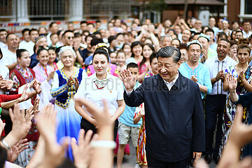 Profil: Xi Jinping führt China auf neue Reise