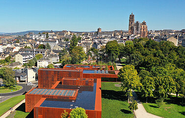 FRANCE. AVEYRON (12) RODEZ  AERIAL VIEW OF SOULAGES MUSEUM