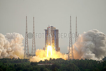 (Krysonsci) China-Hainan-Raum-Station-Lab-Modul-Launch (CN)
