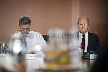 Robert Habeck  Olaf Scholz  cabinet meeting