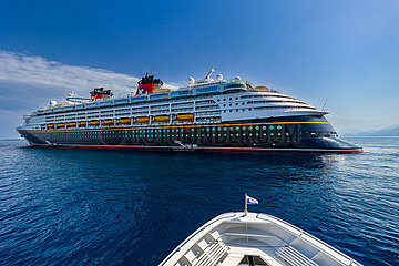 France  French Riviera. Alpes-Maritimes (06) Cannes  First liner built by the Disney Cruise Line  the Disney Magic was inaugurated in 1998  then renovated in 2013. 294 m long  the giant of the seas can accommodate on board more than 2 500 passengers and 945 crew members